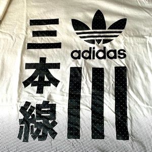 Men’s Adidas tee, Size XL